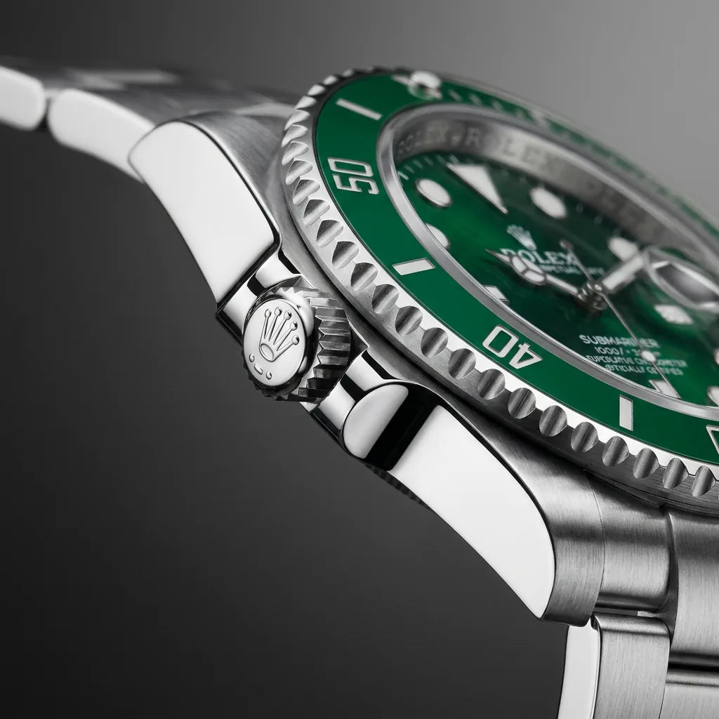 Submariner Date 116610LV “Hulk”
